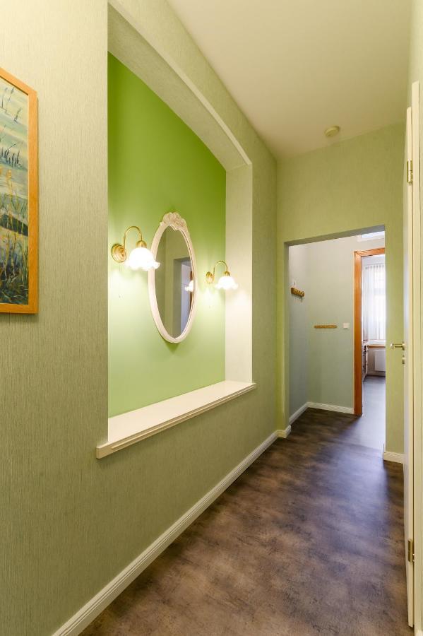 Stadthaus Husum ฮูซุม ภายนอก รูปภาพ